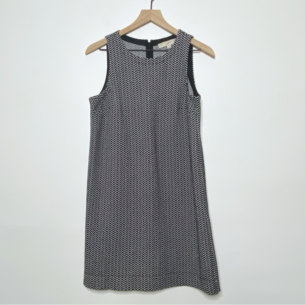 Loft Black and White Sleeveless Chevron Shift Dress Petite Medium